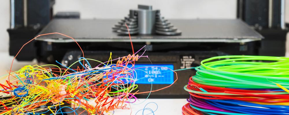 3D printer with colorful filament
